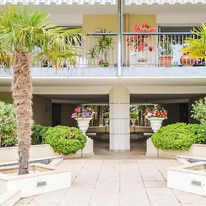  Apartment Le Lido - Piscine, Proche